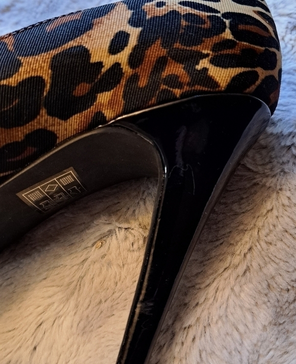 Moda Spana Leopard Print Stilettos  Size 6 - Picture 7 of 9